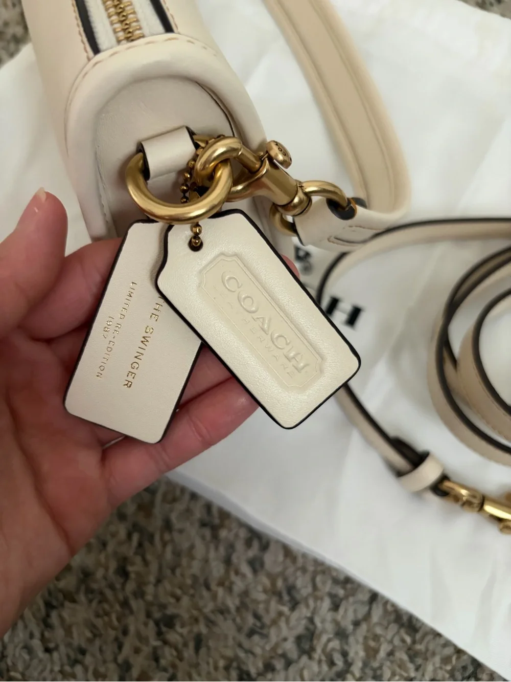 Coach Swinger Bag